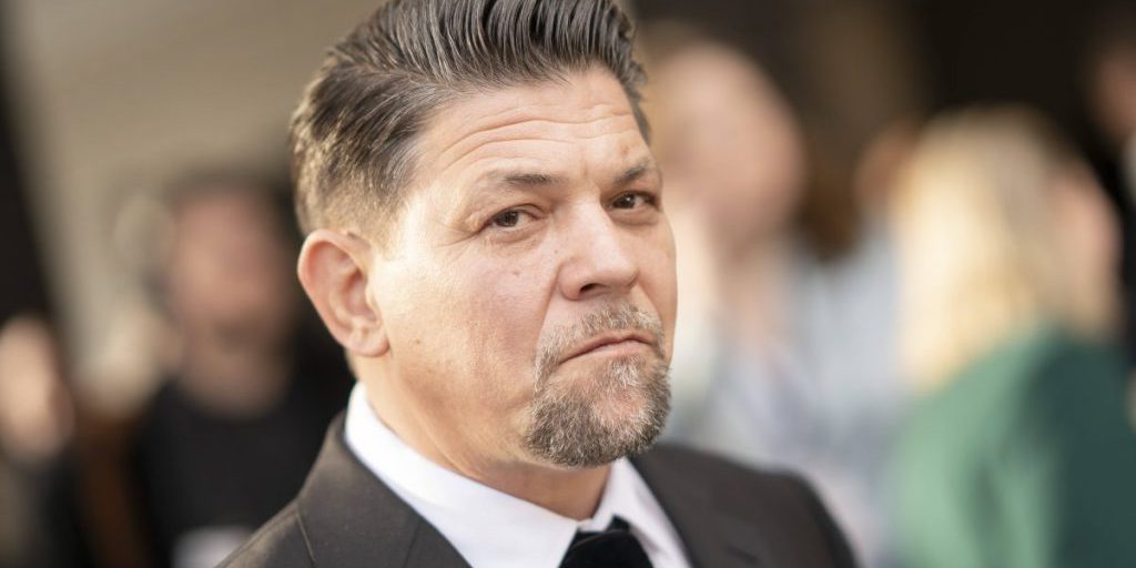 Tim Mälzer annuncia una pausa dalla TV per prendersi cura di sé e di una persona cara