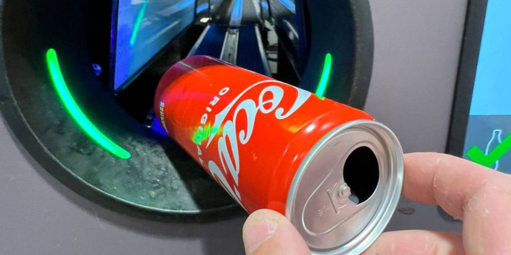 Edeka e Kaufland non accettano più la restituzione dei depositi, ma continuano a vendere prodotti con etichette di deposito