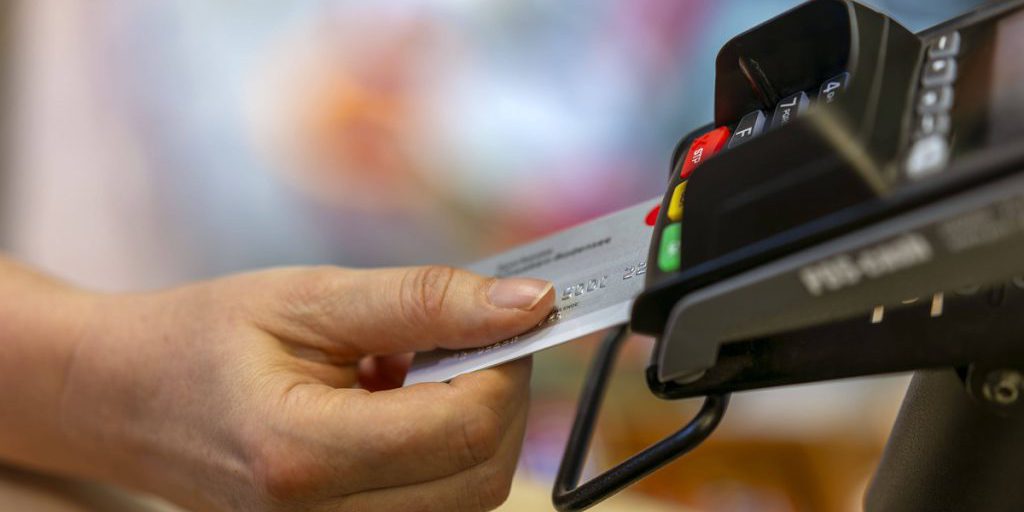 Clienti di Sparkasse e ING finiscono in saldo negativo per non controllare i conti