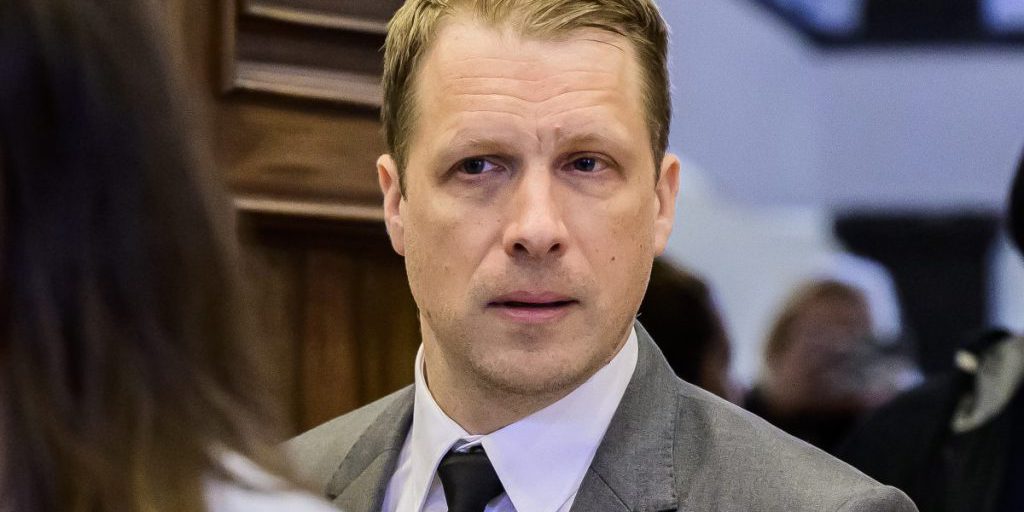 Pocher accusa Christian Düren di tentato estorsione