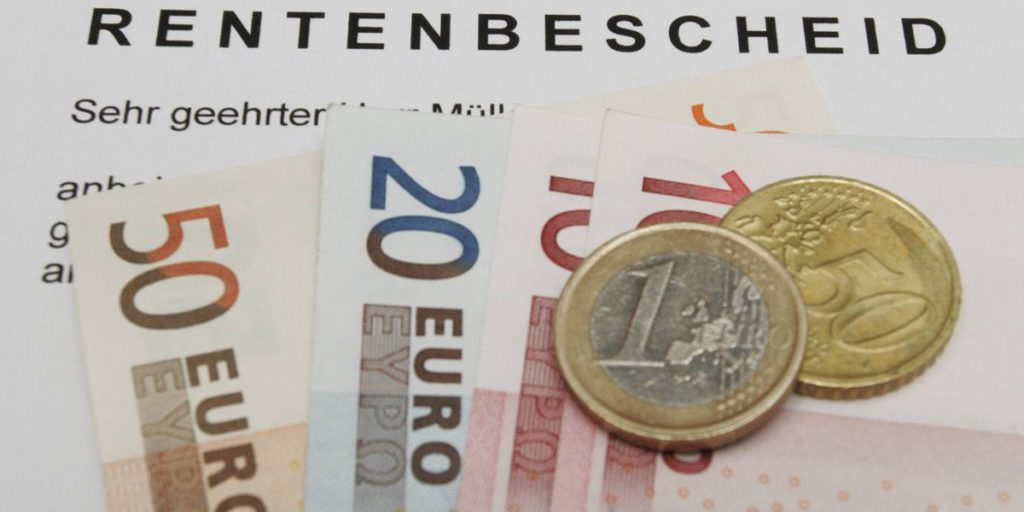 Aumento dei contributi pensionistici previsto per il prossimo anno