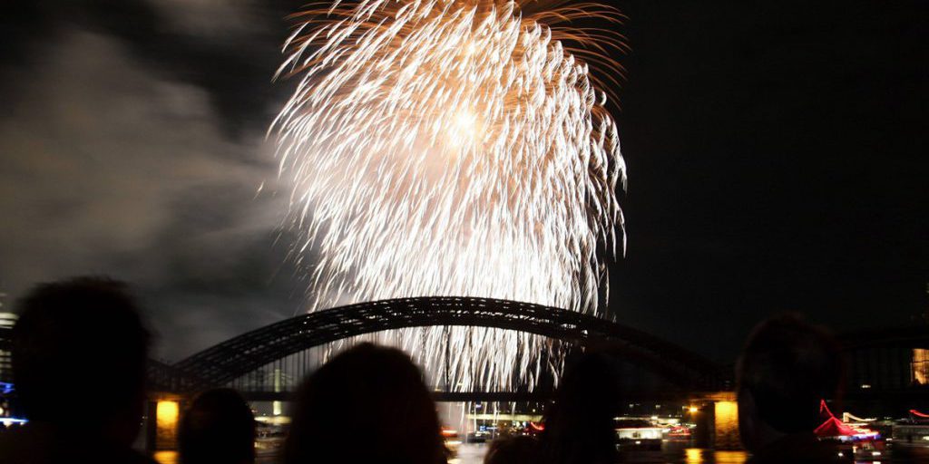 I Kölner Lichter 2026 sono confermati: una notizia positiva per tutti gli appassionati dell'evento di Colonia