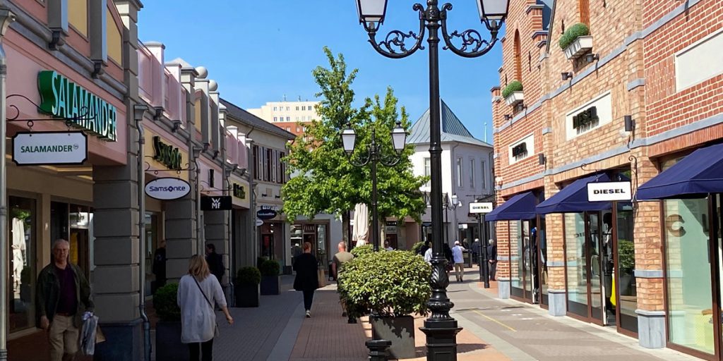Nuovo Fashion Outlet a Emmerich mette in concorrenza l'Outlet Roermond