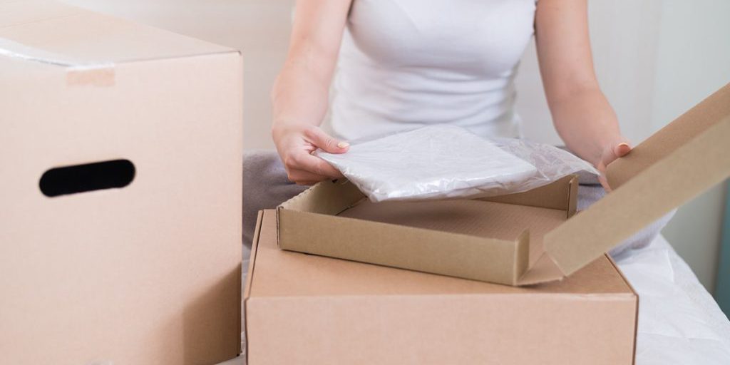 Zoom Gelsenkirchen erhält Paket – beim Öffnen läuft es einer Pflegerin kalt den Rücken runter