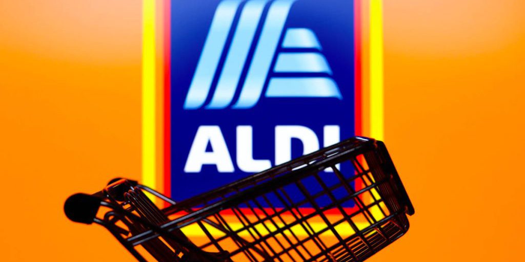 Concorrenza al massimo: Aldi risponde immediatamente alla mossa di Lidl, cosa significa per il mercato? 
Fonte: https://www.sito-della-fonte.com/articolo-originale