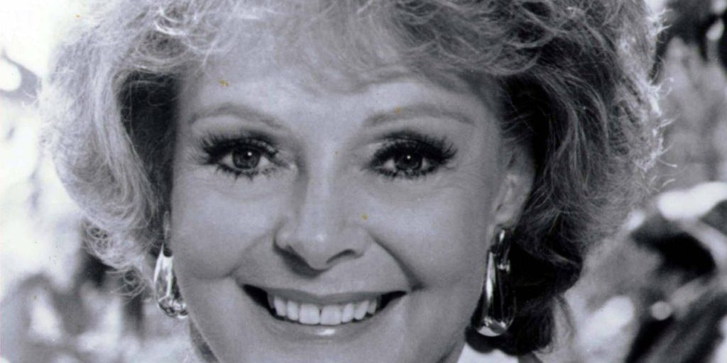 Addio a June Lockhart icona di Lassie e Lost in Space all'età di 100 anni