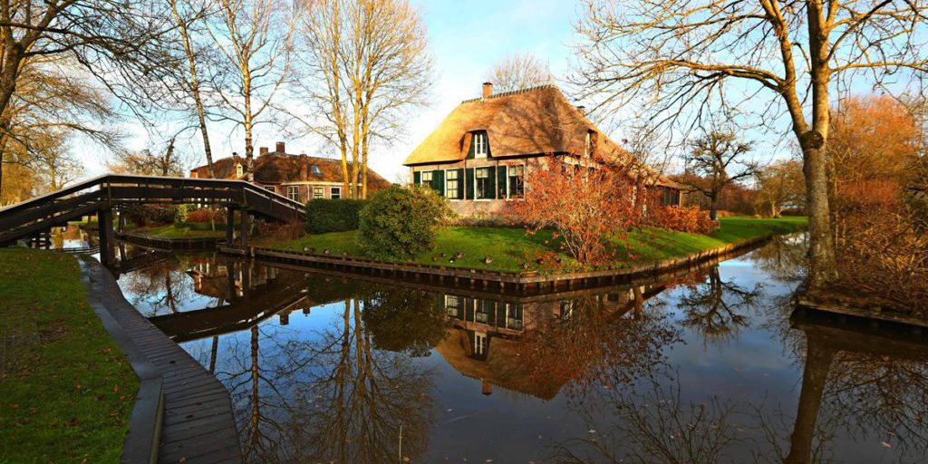 Turisti in massa nei Paesi Bassi grazie a due villaggi vicino al NRW