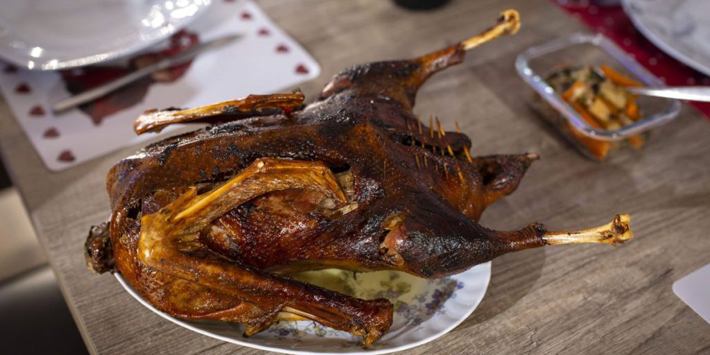 Aumento dei prezzi dell'anatra di Natale nei supermercati Edeka e Rewe