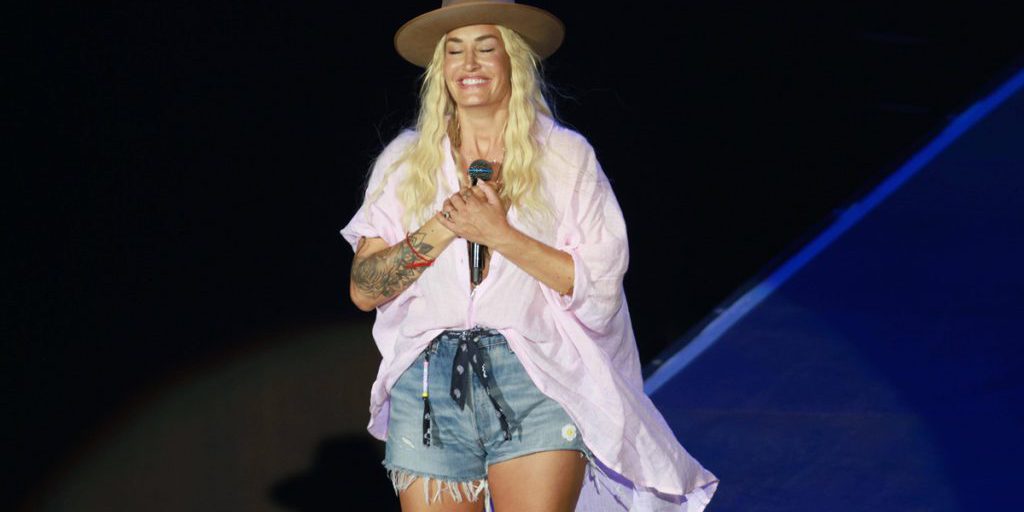 Sarah Connor Stupisce I Suoi Fan Con Una Nuova Canzone Emozionale