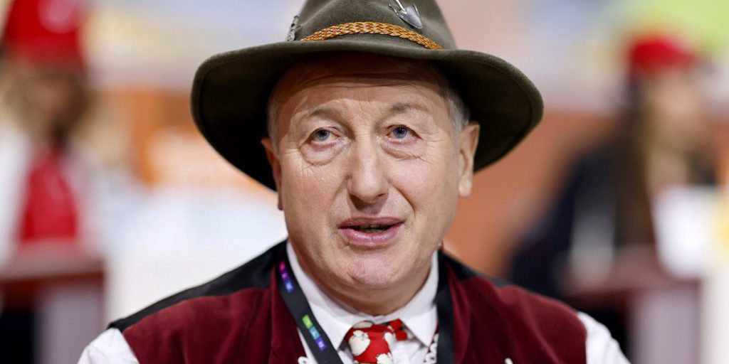 Schäfer Heinrich, star di Bauer sucht Frau, rivela dettagli inaspettati sulla sua vita privata