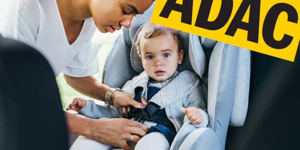 Attenzione ai seggiolini per bambini: l'ADAC lancia un'allarme sulla sicurezza stradale