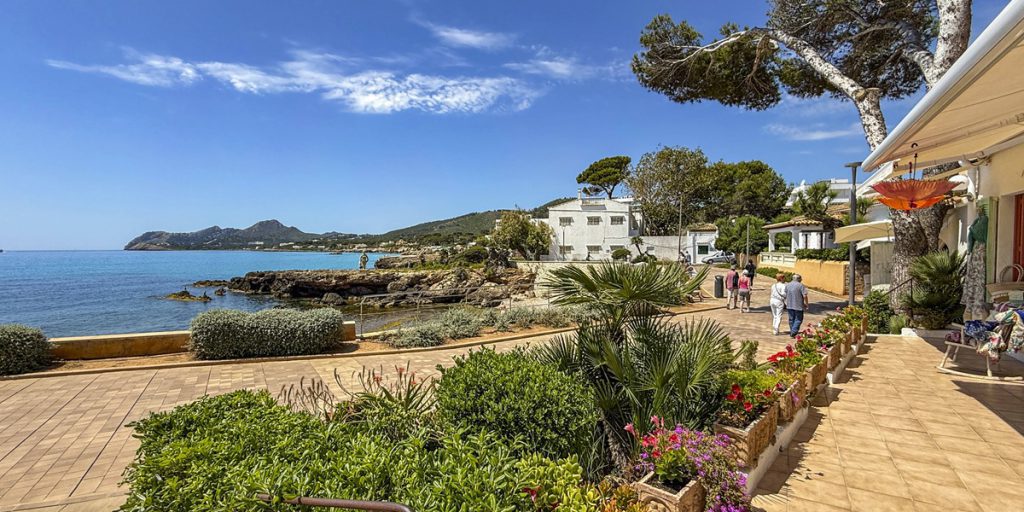 Viaggio a Maiorca all'Ultimo Minuto: Consigli e Precauzioni per una Vacanza Rilassante e Sicura