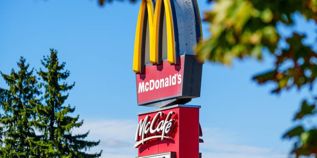 McDrive mal anders – irrer Polizeieinsatz bei McDonald‘s