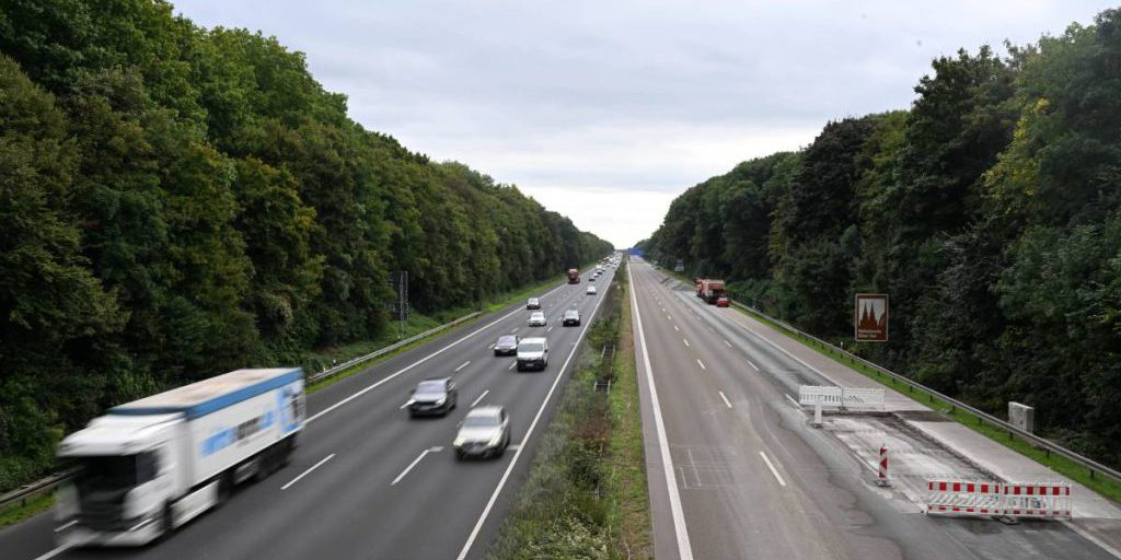 Nuovi controlli sulla velocità e sul peso sull'autostrada A4 a Colonia: cosa cambia per i conducenti