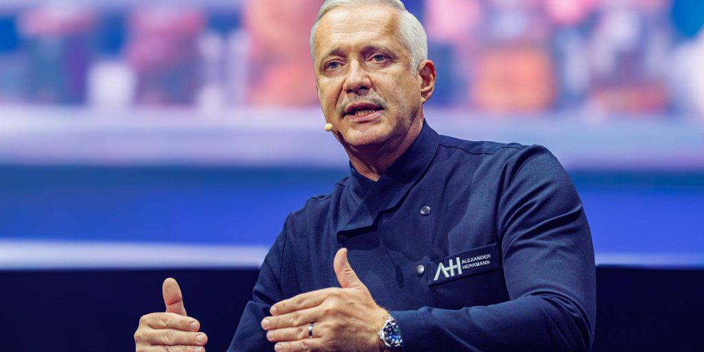 Alexander Herrmann inizia un nuovo capitolo con Vox-Starkoch