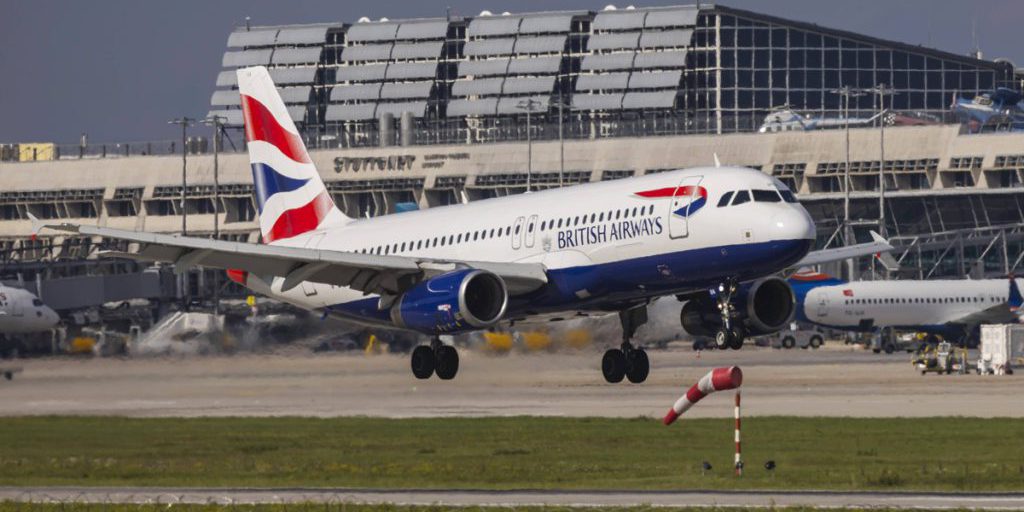 Türkei-Flieger muss notlanden! Mehrere Menschen „in einem schlechten Gesundheitszustand“