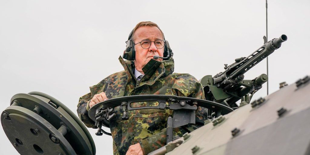 Verschwendet Pistorius Milliarden in Panzer? „Es ist rätselhaft“