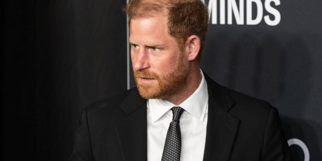 Principe Harry critica Trump in TV americana: pubblico non gradisce il commento