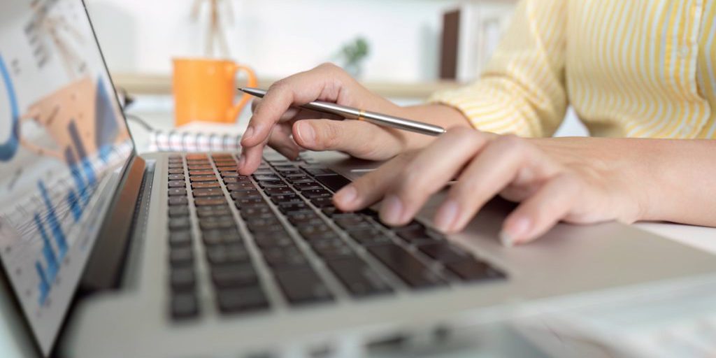 Lavorare da casa può essere costoso: un impiegato perde oltre 20.000 Euro