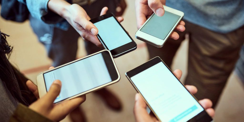 Thomas Kufen propone divieto di telefoni nelle scuole di Essen