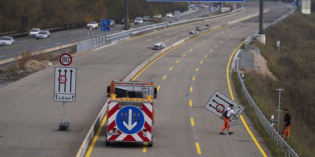 Duisburg: chiusure prolungate su A40 e A3 causano congestione