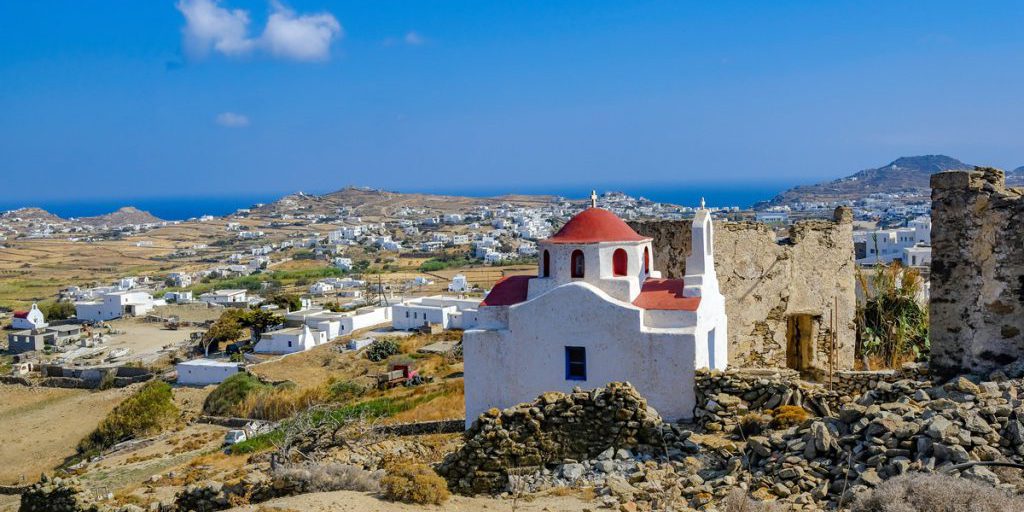 I vacanzieri greci scoprono un segreto inaspettato poco prima di Natale