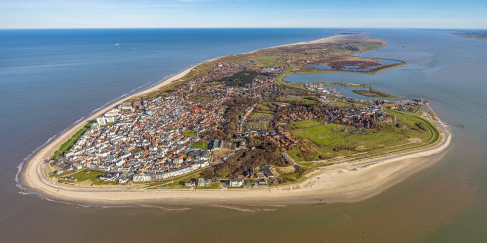 Turisti del Mare del Nord si ribellano ai prezzi dei ristoranti