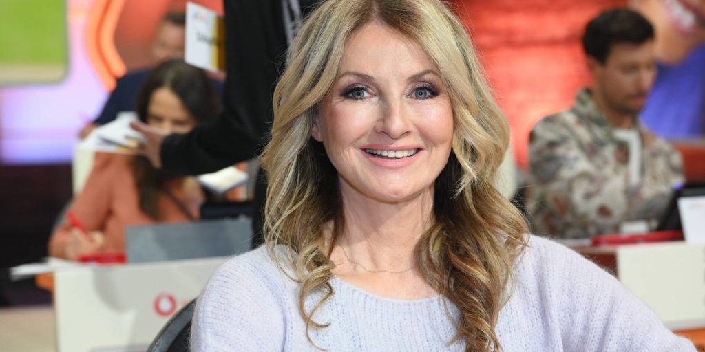 Frauke Ludowig sorprende i fan con un video in compagnia di un collaboratore