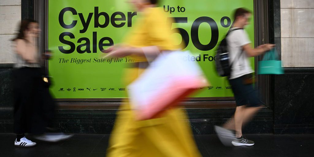 Cyber Monday si confonde con il Black Friday: esperti dubitano della sua unicità