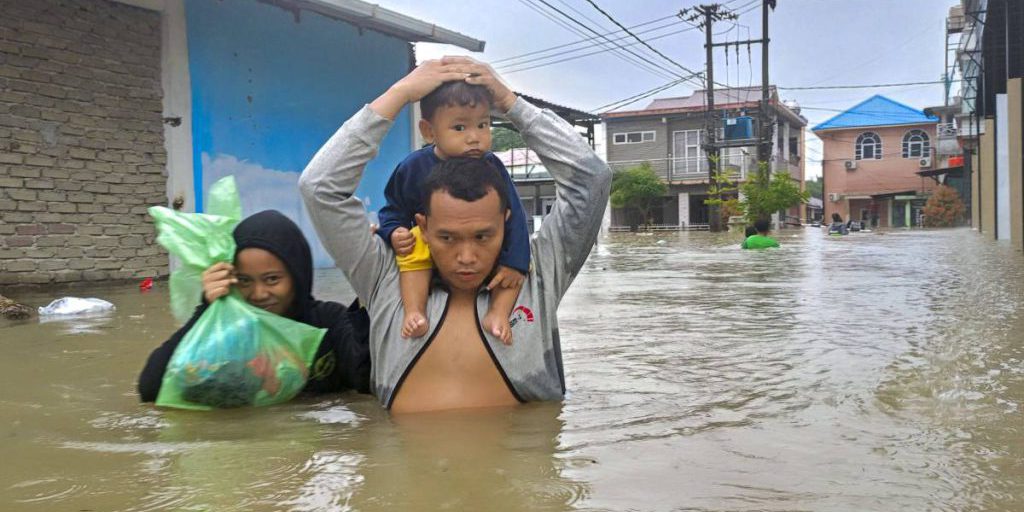 Inondazioni devastanti colpiscono Sud-est asiatico, oltre 1.000 vittime