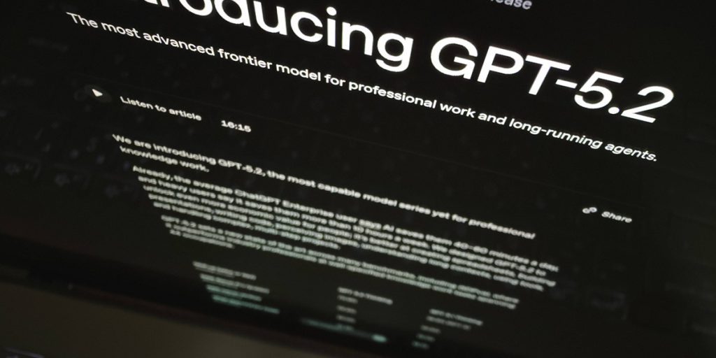OpenAI presenta ChatGPT 5.2: nuove funzionalità per migliorare l’interazione