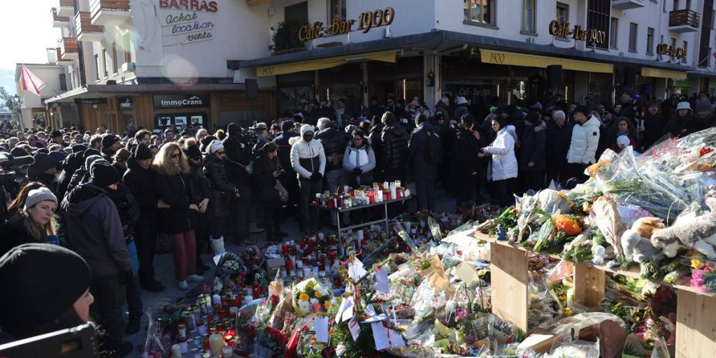 Capodanno a Crans‑Montana: tragedia porta alla richiesta del passaporto della moglie del proprietario del bar