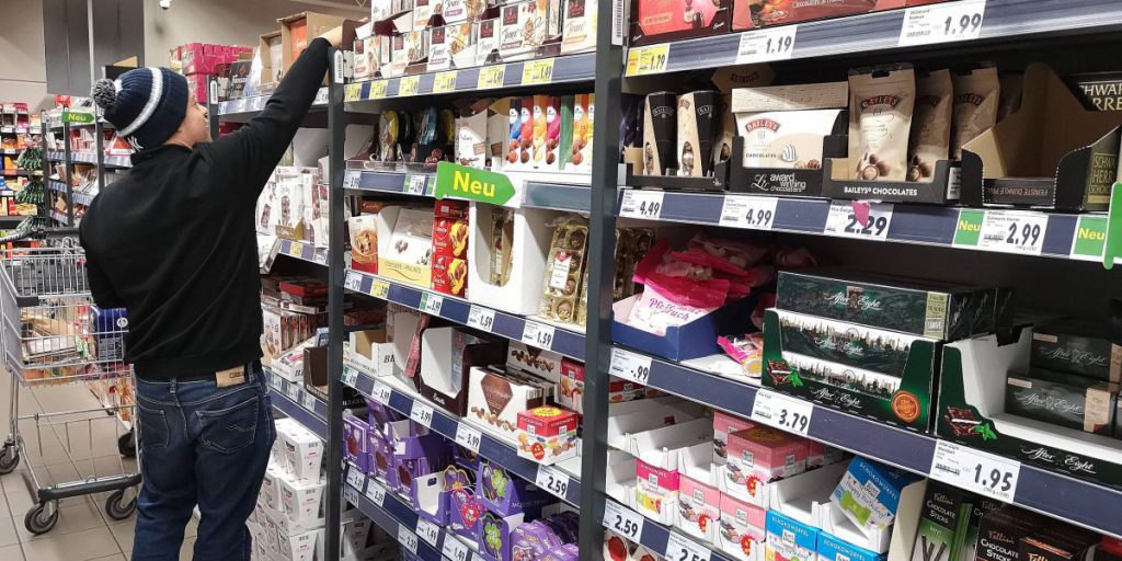Prezzi del cioccolato in Aldi e Rewe restano alti: la crisi continua