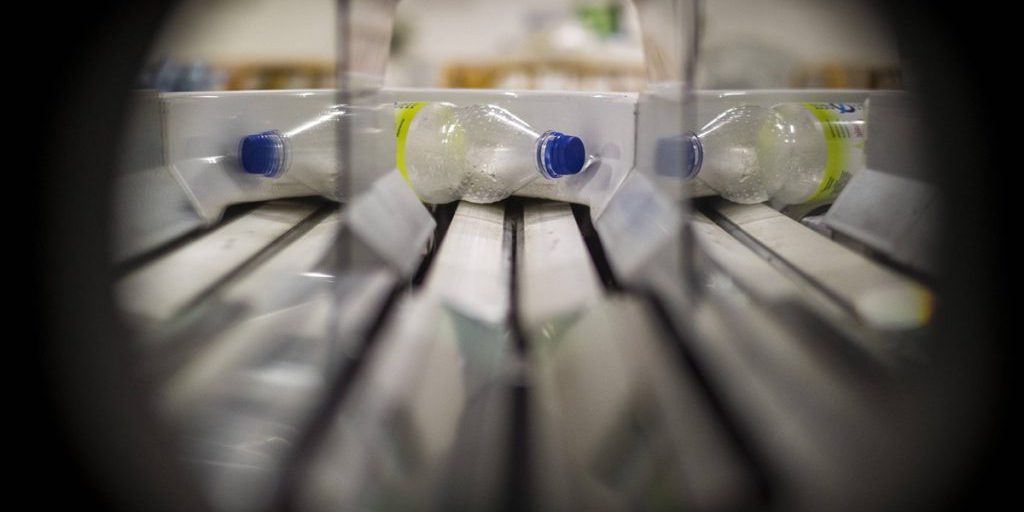 Aldi segue l'esempio di Kaufland: il sistema di riutilizzo delle bottiglie di vino si espande