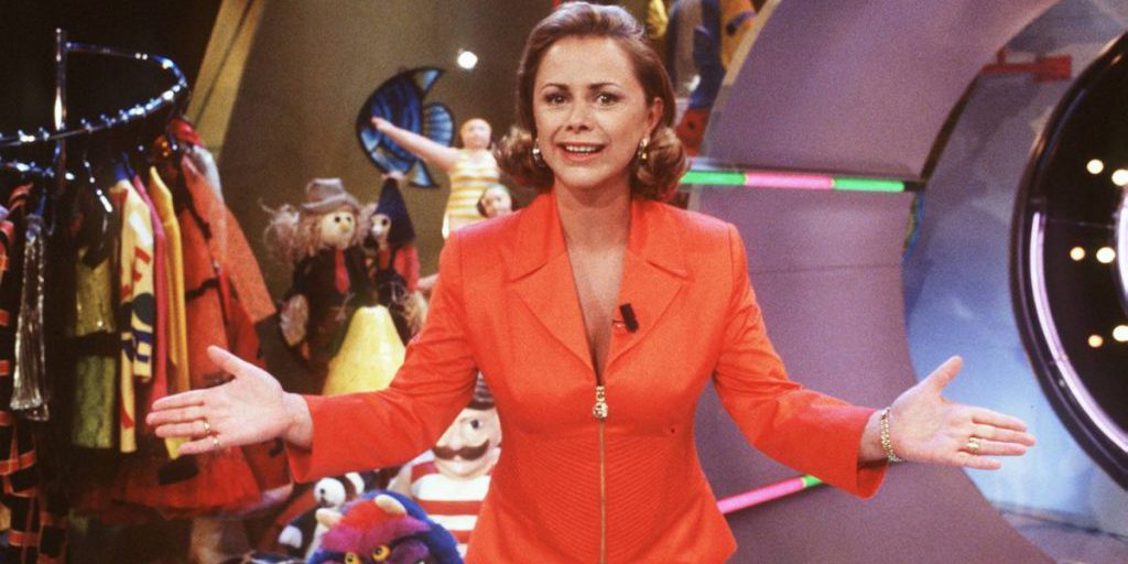 Marijke Amado, icona RTL, riflette sul suo percorso e sull’impatto dell’età sulla sua immagine