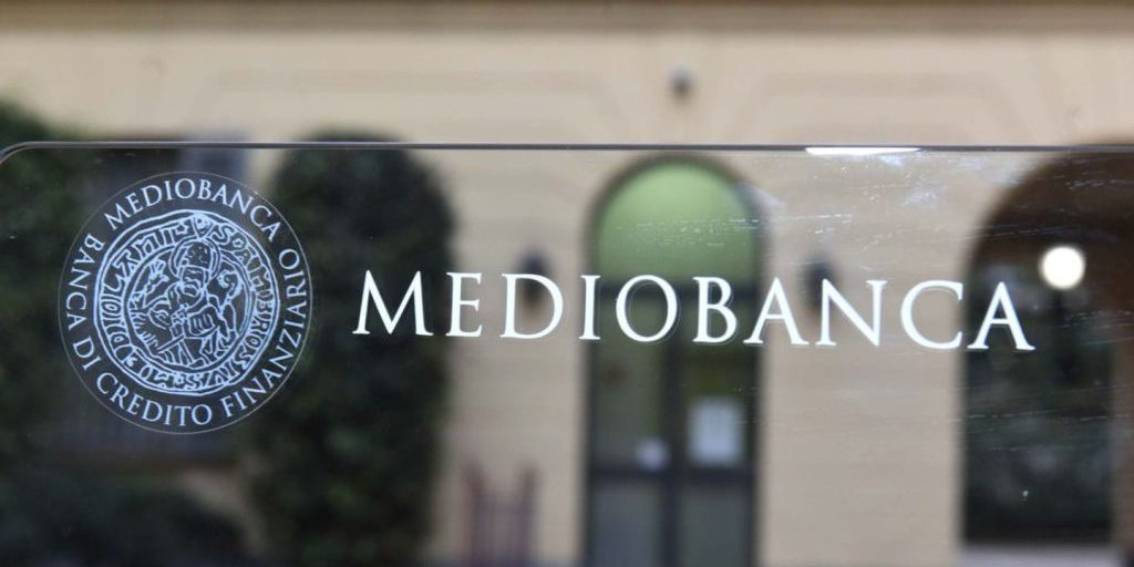 Cambiamenti nella leadership di Mediobanca Private Banking: le dimissioni di Vagnucci e il loro impatto potenziale sul settore finanziario