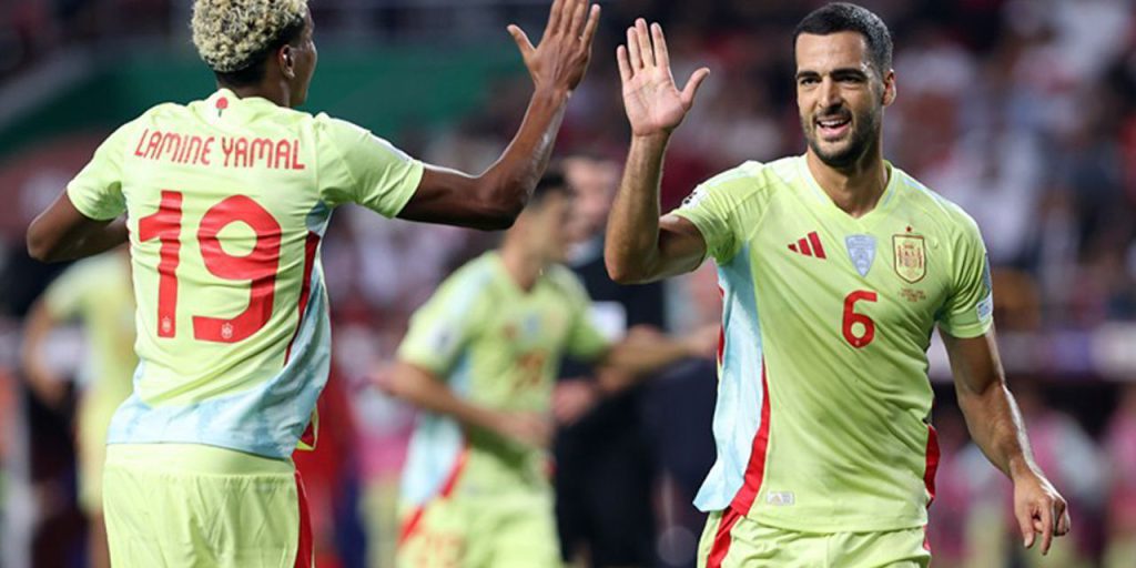 La Squadra della Spagna si Prepara per le Partite di Qualificazione al Mondiale 2026 contro Turchia e Georgia