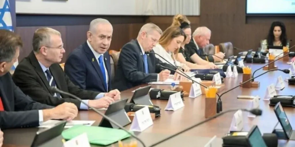 Confronto acceso tra ministri israeliani su politiche turchesi provoca tensione nel gabinetto