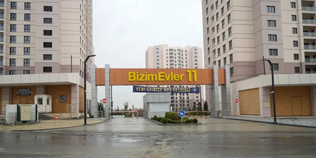 Inizio consegne della 11ª fase del progetto residenziale Bizim Evler a Ispartakule, Istanbul