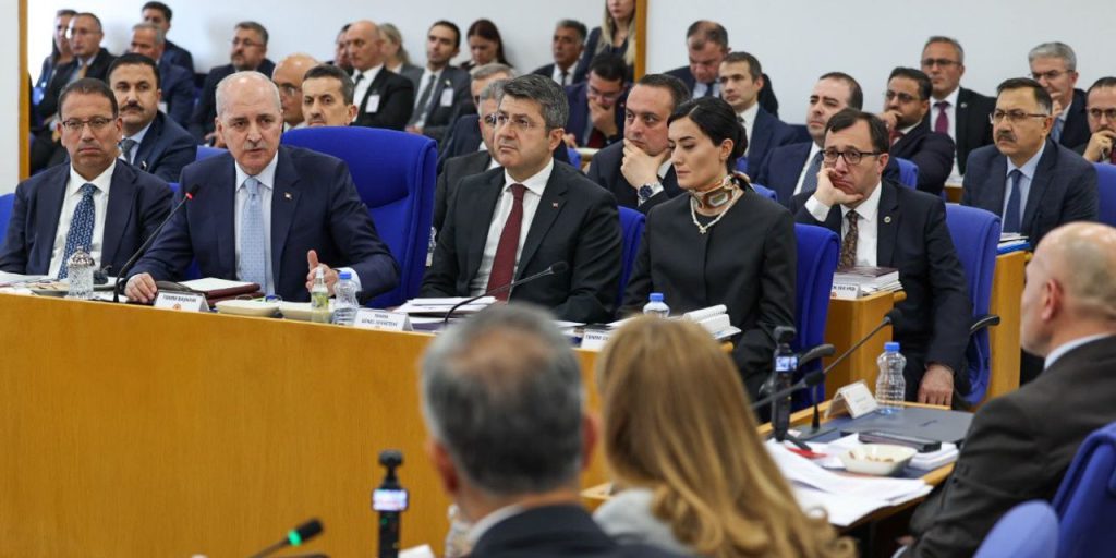 İyi Partili Usta'dan skandal sözler! Numan Kurtulmuş tepki gösterdi, salondan ayrıldı