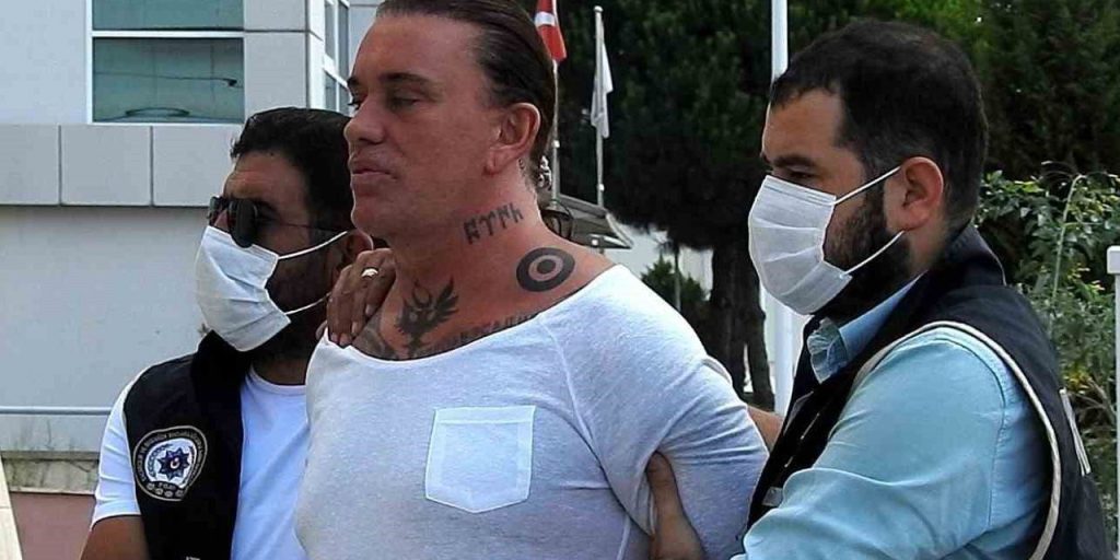 Operazione Cehennem Melekleri a İzmir: la Corte di Giustizia ordina il ri-arresto di Coşkun Necati Arabacı