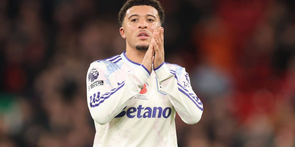 Il Futuro di Jadon Sancho al Centro delle Speculazioni: Cosa Significa per il Borussia Dortmund