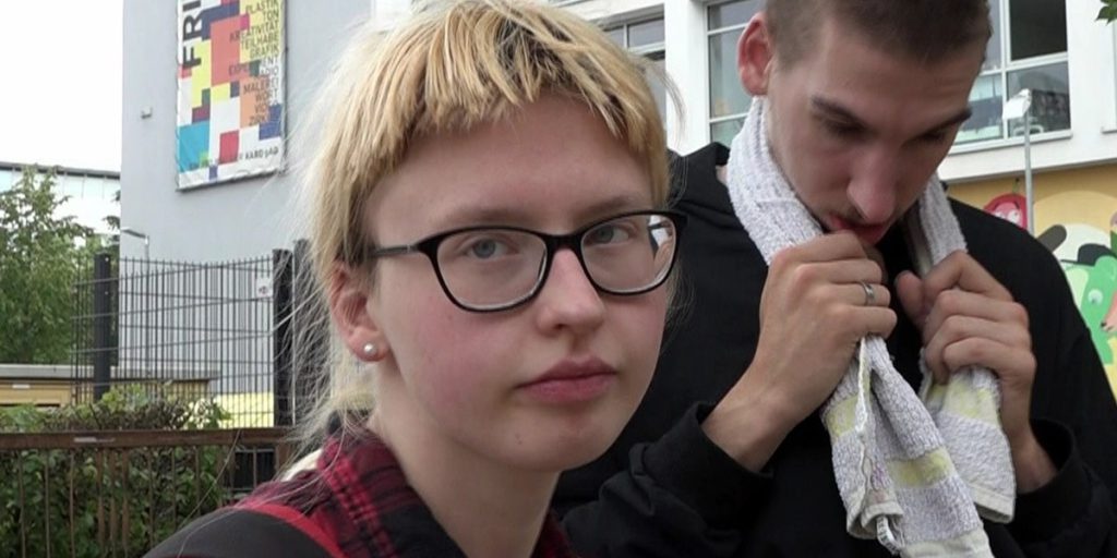 Coppia in difficoltà con il Bürgergeld: la lotta per la sopravvivenza con un sostegno finanziario insufficiente