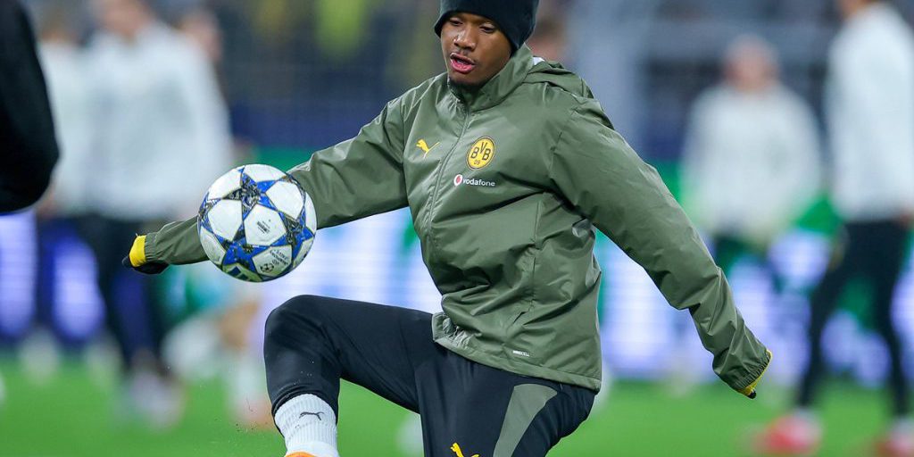 Julien Duranville al BVB senza possibilità: Dortmund apre la porta al trasferimento