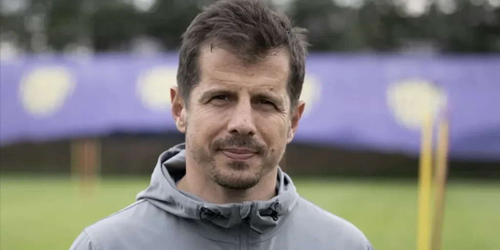 Kasımpaşa annuncia l'arrivo di Emre Belözoğlu come nuovo tecnico.