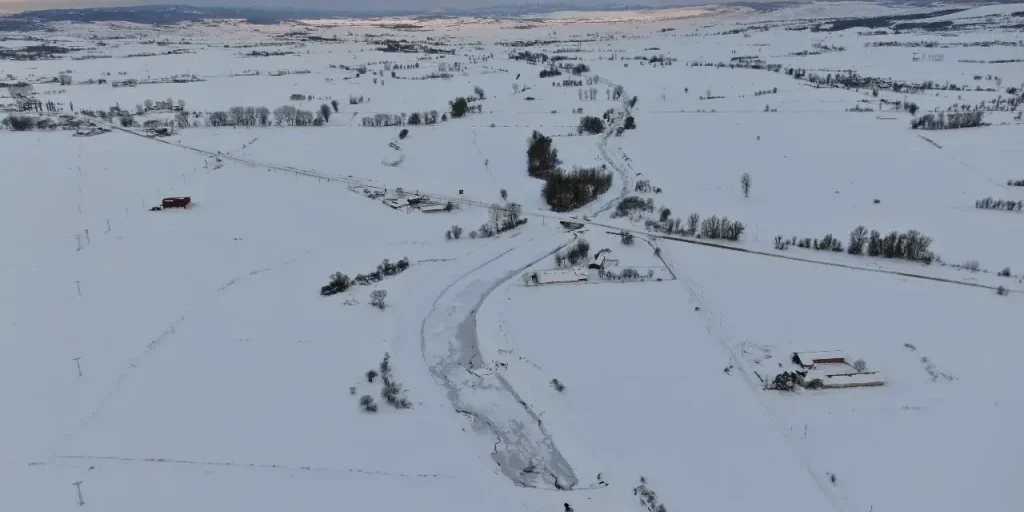 Kastamonu: freddo glaciale e neve persistente mettono a rischio dighe e approvvigionamento idrico
