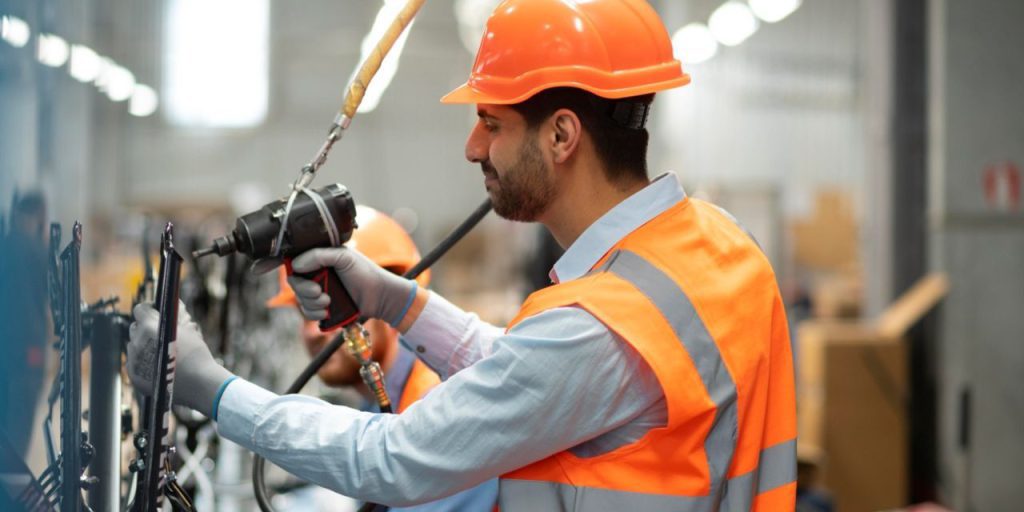 Lavoratori Stranieri in Turchia: Una Soluzione alla Carenza di Manodopera Qualificata?