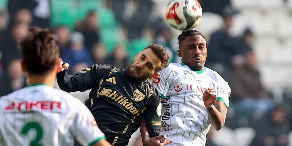 Gol dell'ultimo minuto: Konyaspor e Kayserispor si dividono i punti a Konya