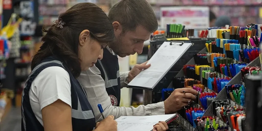 Ministero del Commercio ritira dal mercato penna a punta di feltro e gomma per rischio di soffocamento