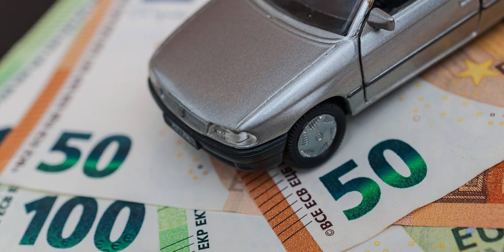 Come ridurre i costi dell’assicurazione auto con tre semplici accorgimenti